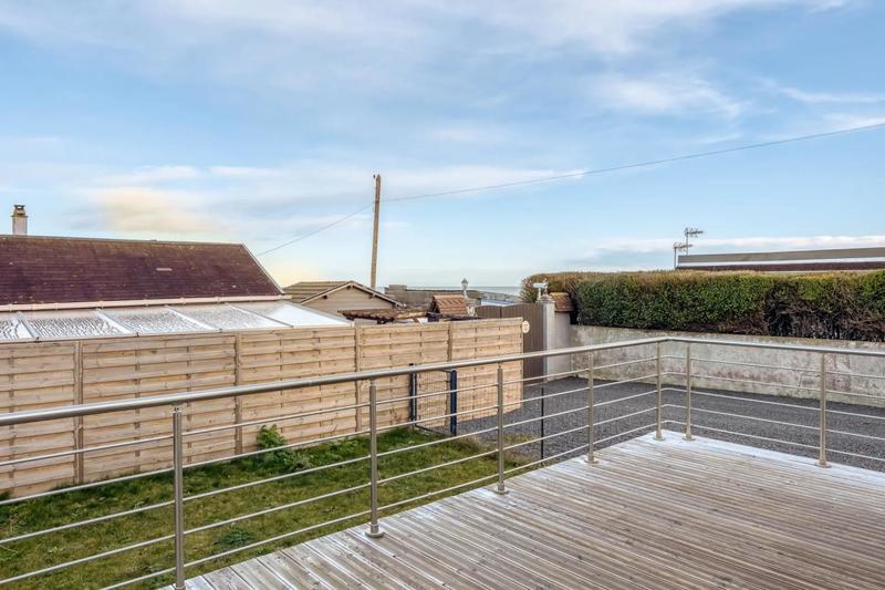 Appartement - 102 m² - 4 pièces