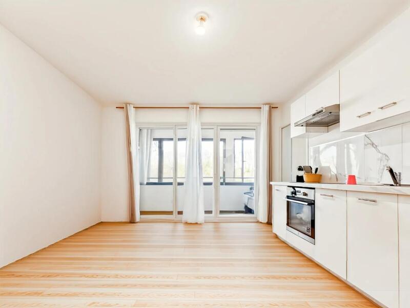 Appartement - 92 m² - 4 pièces