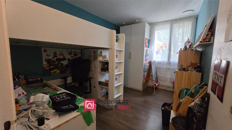Appartement - 86 m² - 5 pièces