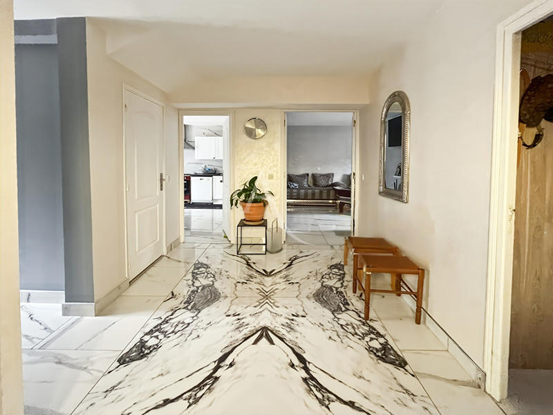 Maison - 122 m² - 6 pièces