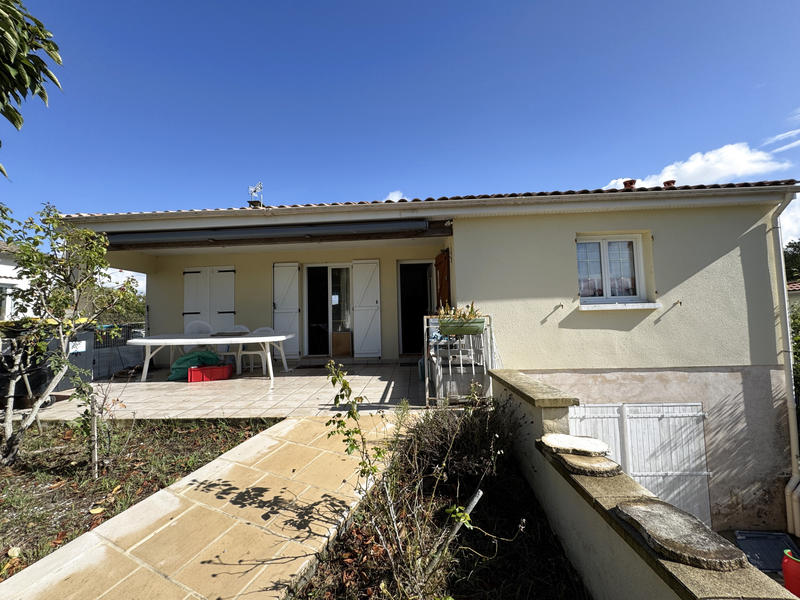 Maison - 99 m² - 4 pièces