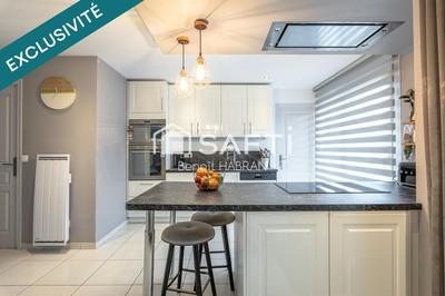 Maison - 140 m² - 7 pièces