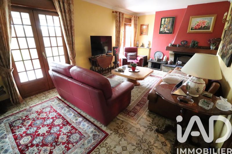 Maison - 193 m² - 9 pièces