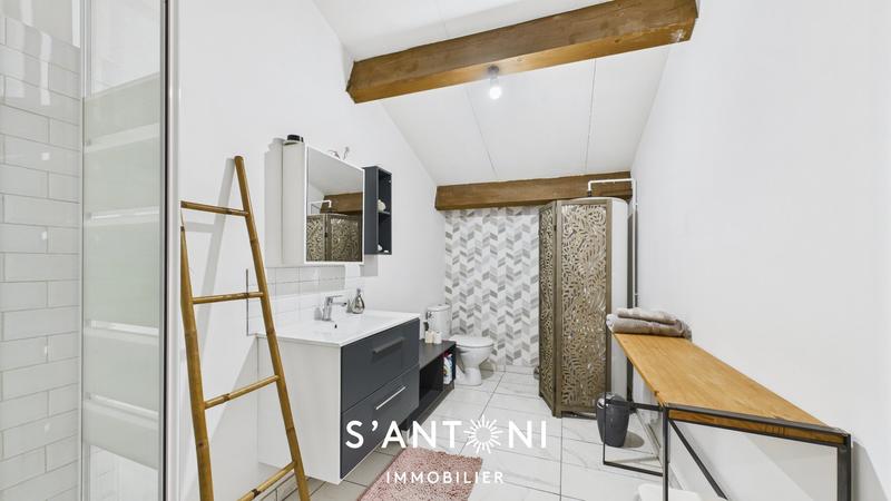 Maison - 189 m² - 5 pièces