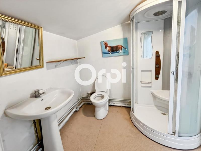 Immeuble - 180 m² - 6 pièces