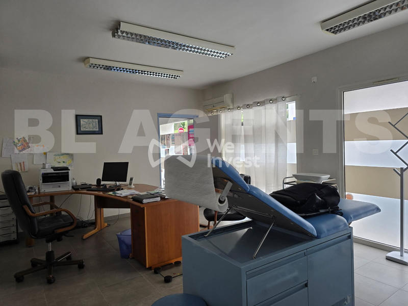 Local commercial - 62 m² - 2 pièces