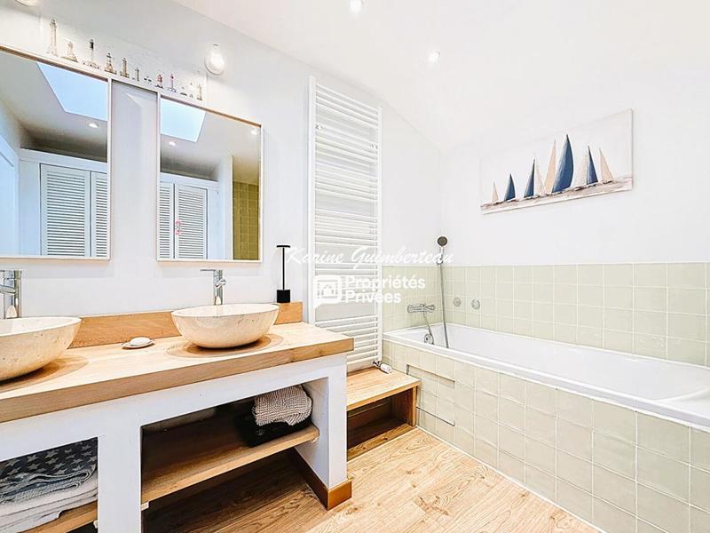 Maison - 135 m² - 5 pièces