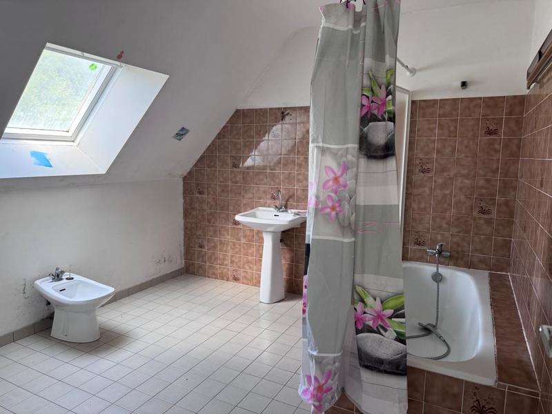 Maison - 104 m² - 5 pièces