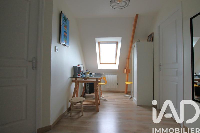Maison - 99 m² - 5 pièces