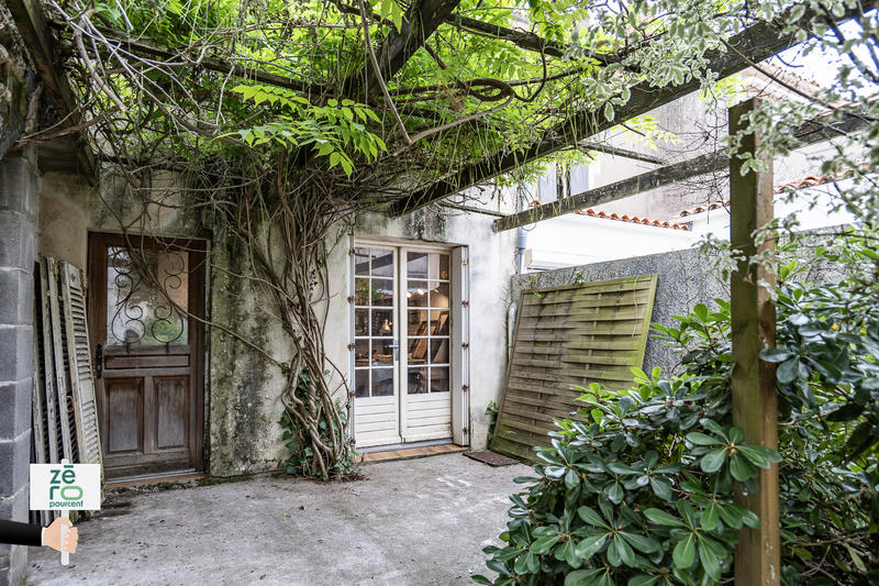 Immeuble - 200 m² - 8 pièces