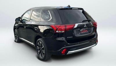 Mitsubishi Outlander Phev III Hybride rechargeable Instyle 4wd My18