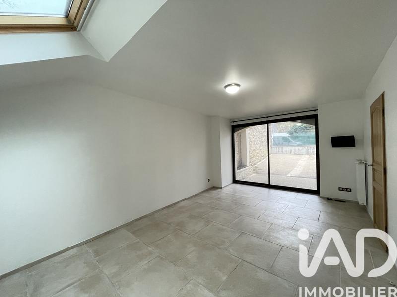 Maison de village - 214 m² - 7 pièces