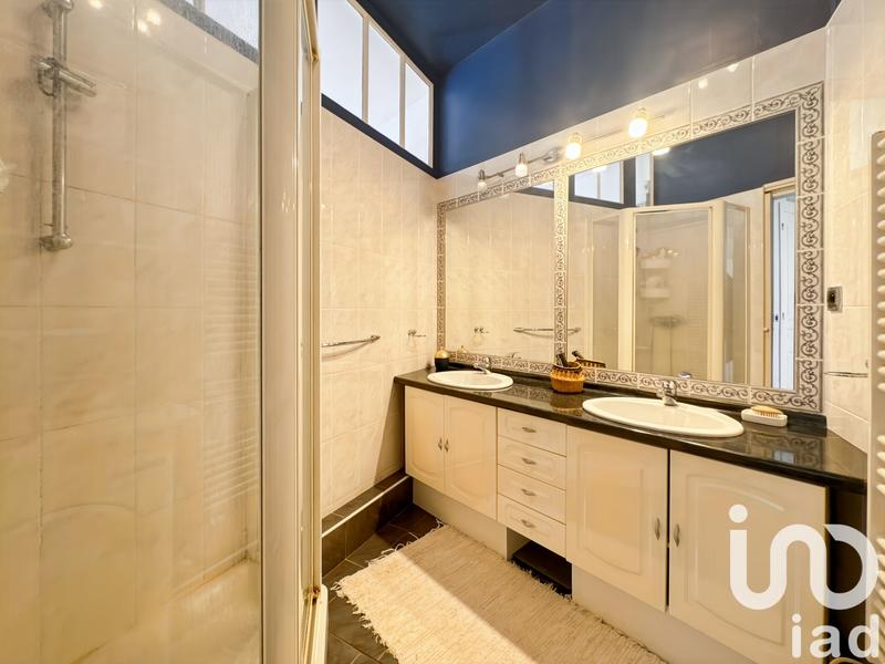 Appartement - 137 m² - 4 pièces