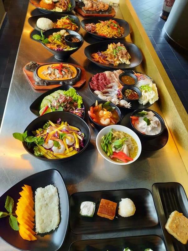 Moom thai restaurant