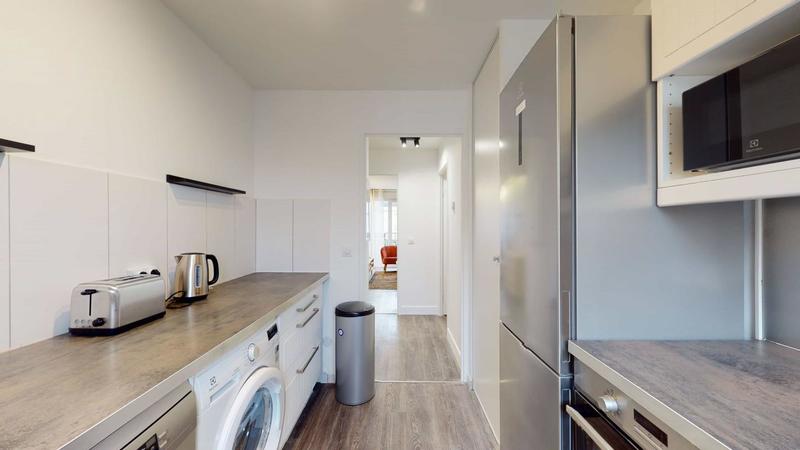 Appartement - 84 m² - 5 pièces