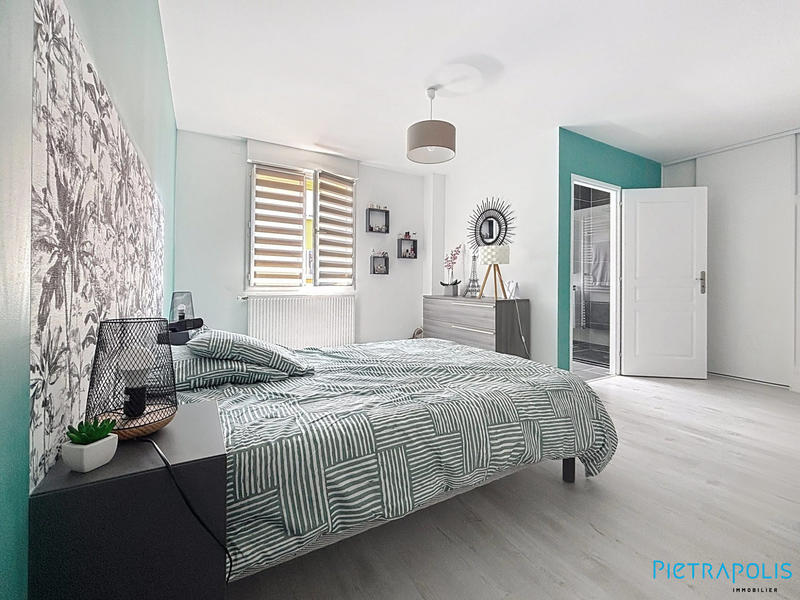 Duplex - 180 m² - 6 pièces