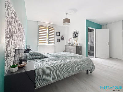 Duplex - 180 m² - 6 pièces