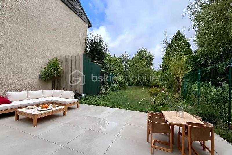 Pavillon - 125 m² - 6 pièces