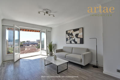 Appartement - 70 m² - 3 pièces