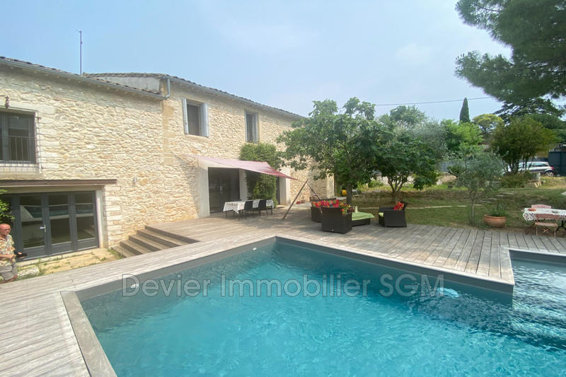 Maison - 307 m² - 7 pièces