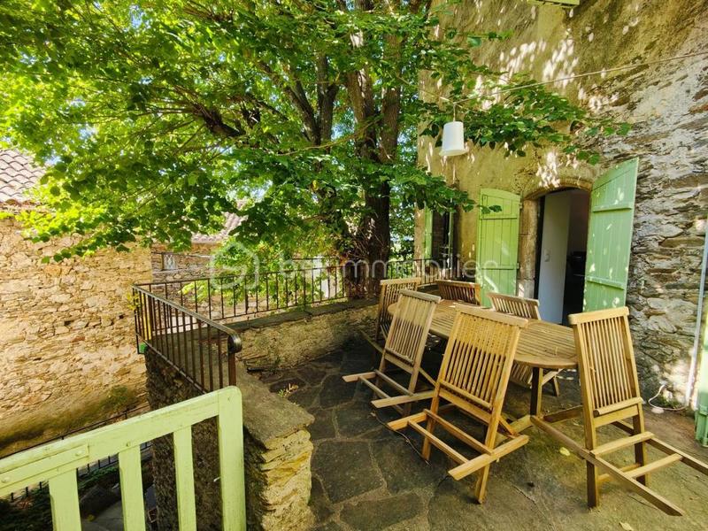 Maison en pierre - 181 m² - 6 pièces