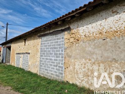 Ferme - 150 m² - 1 pièce