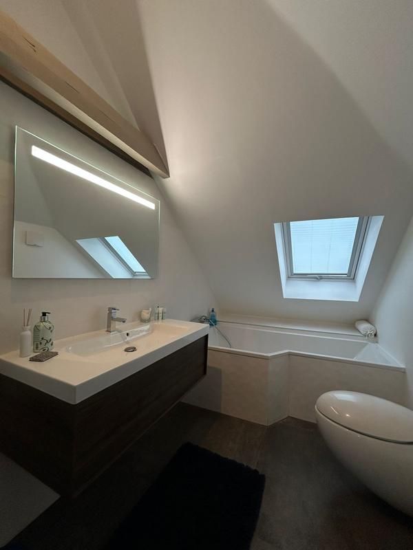 Maison - 200 m² - 8 pièces