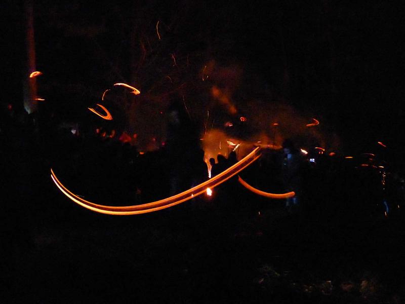 Schieweschlawe : Lancer de disques enflammés