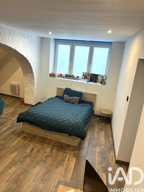 Appartement - 137 m² - 6 pièces