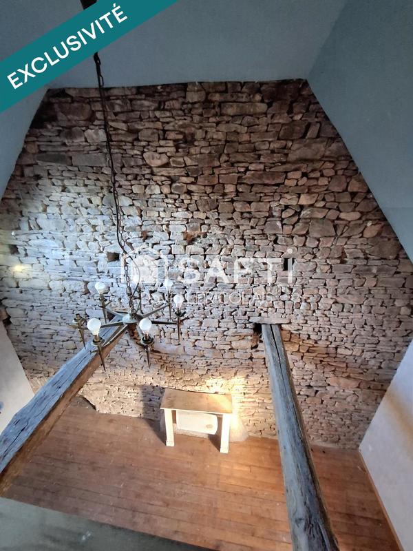 Maison - 145 m² - 10 pièces