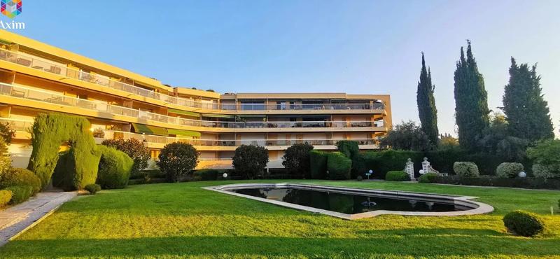 Appartement - 76 m² - 3 pièces