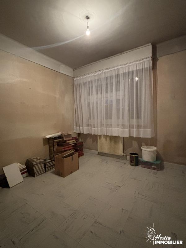 Maison - 180 m² - 8 pièces