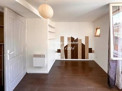 Maison - 98 m² - 4 pièces