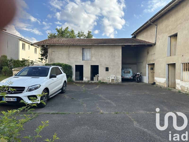 Maison - 560 m² - 10 pièces
