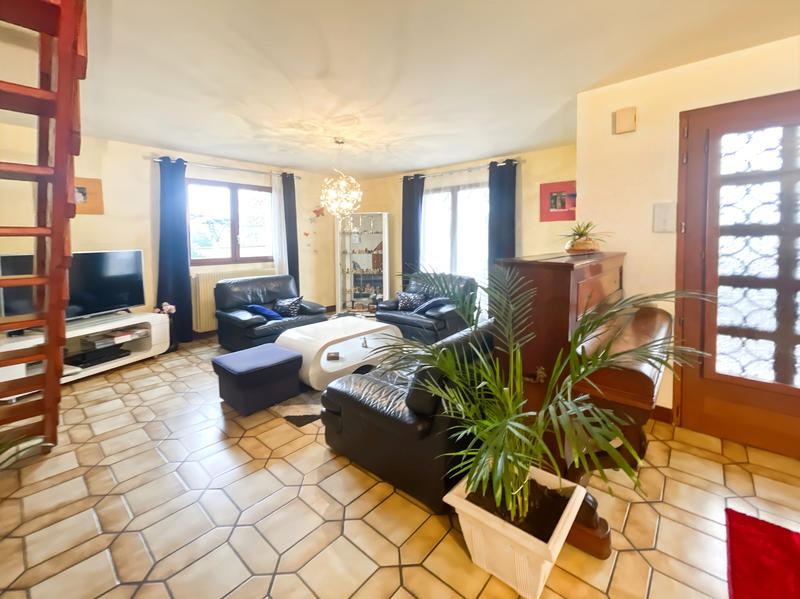 Maison - 125 m² - 6 pièces
