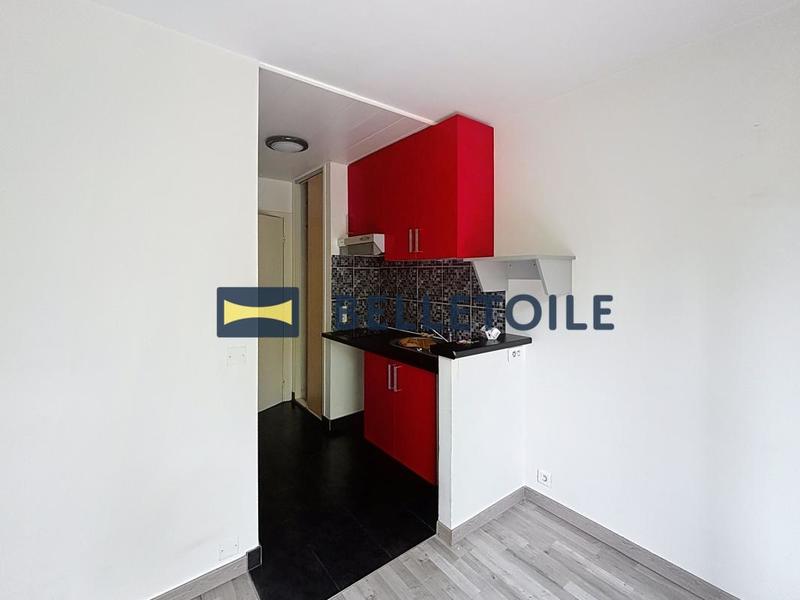 Studio - 18 m² - 1 pièce