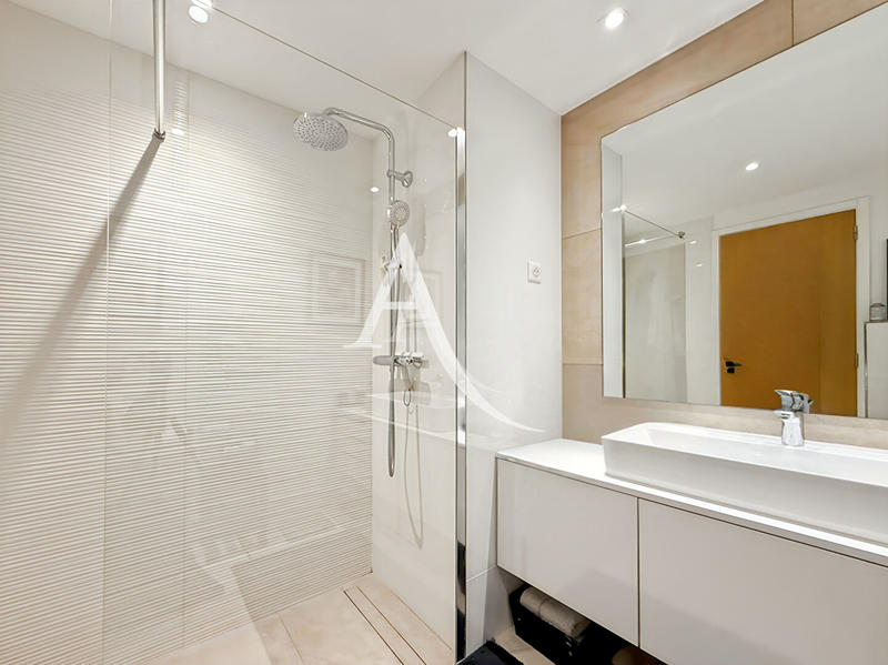 Appartement - 74 m² - 3 pièces