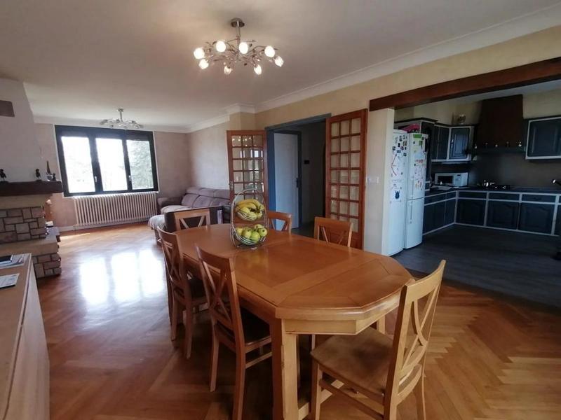 Maison - 161 m² - 6 pièces