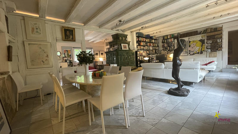 Maison ancienne - 378 m² - 15 pièces