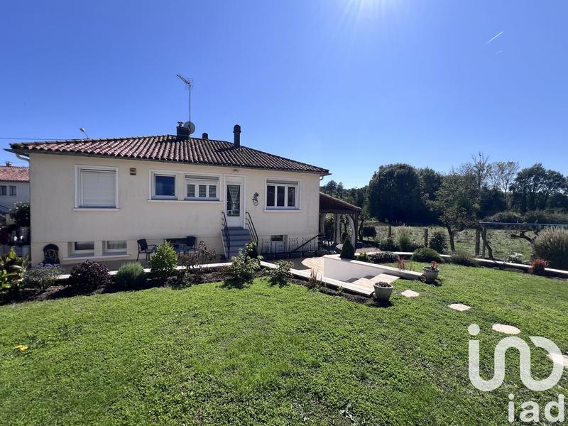 Maison - 98 m² - 5 pièces