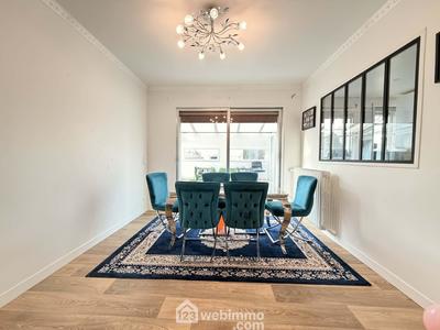 Maison - 96 m² - 5 pièces