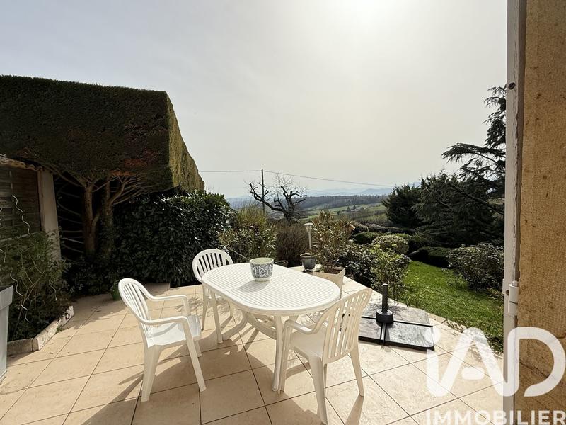 Maison - 180 m² - 6 pièces