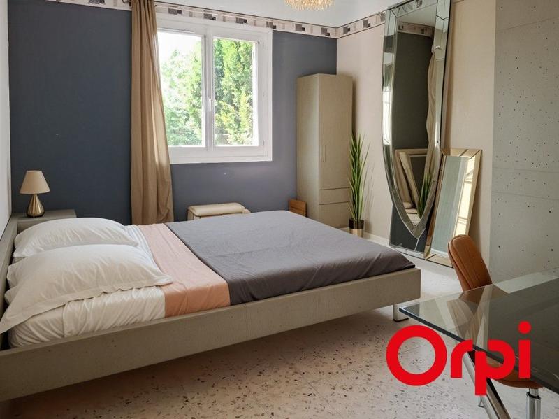 Villa - 168 m² - 5 pièces