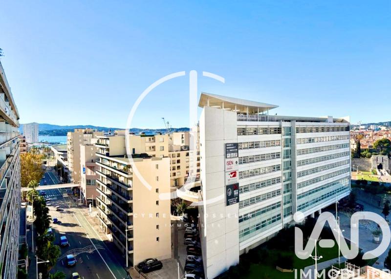 Appartement - 79 m² - 4 pièces