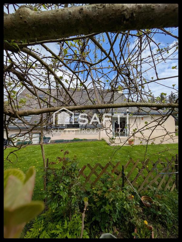 Maison - 102 m² - 6 pièces