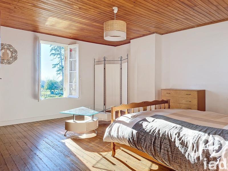 Maison - 356 m² - 10 pièces