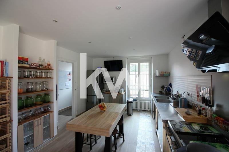 Maison ancienne - 180 m² - 6 pièces