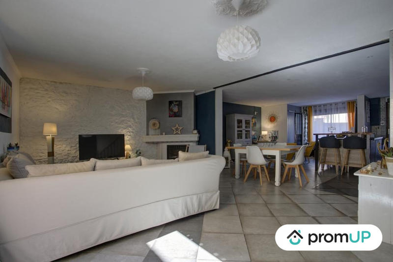 Maison - 170 m² - 6 pièces