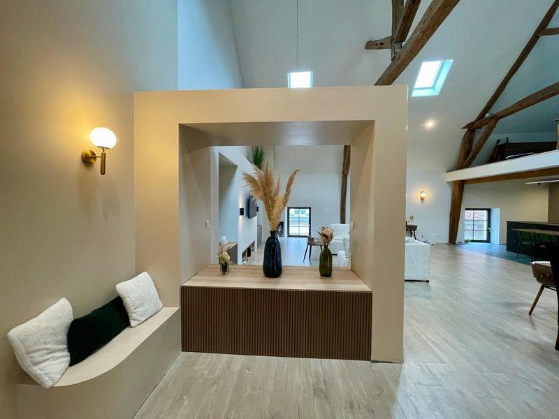 Maison ancienne - 220 m² - 7 pièces