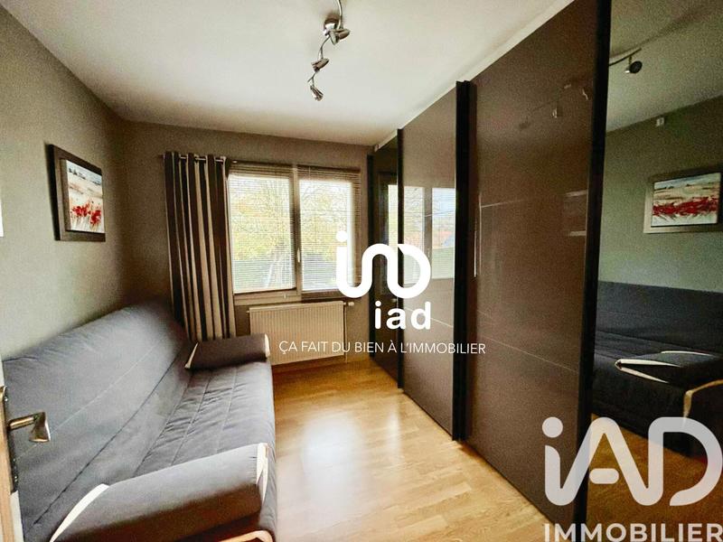 Maison - 220 m² - 8 pièces